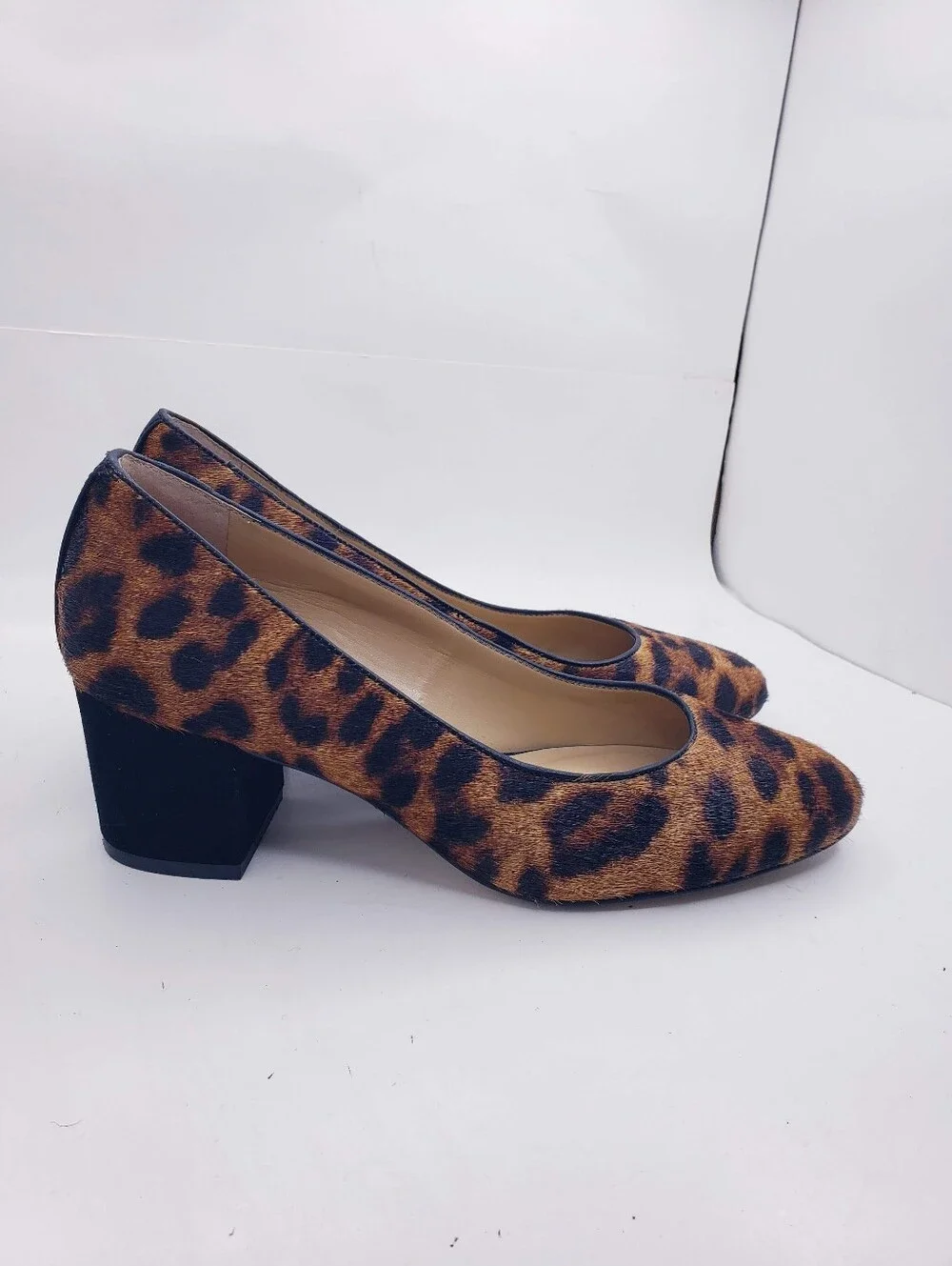 Talbots Isa Leopard Print Suede Calf Skin Block Heel Pumps Women's Size 7.5